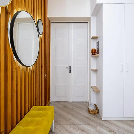Apartment Avangard Kulisha 16