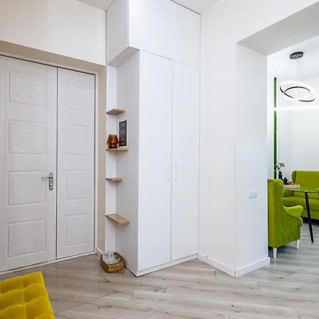 Apartment Avangard Kulisha 16 Lviv
